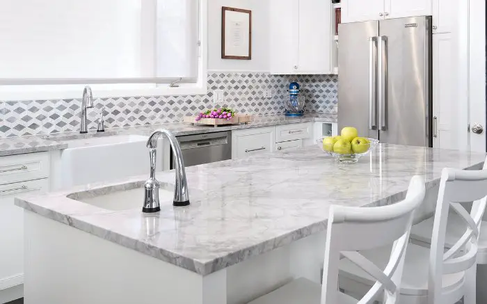 white quartzite countertops on kitchen island